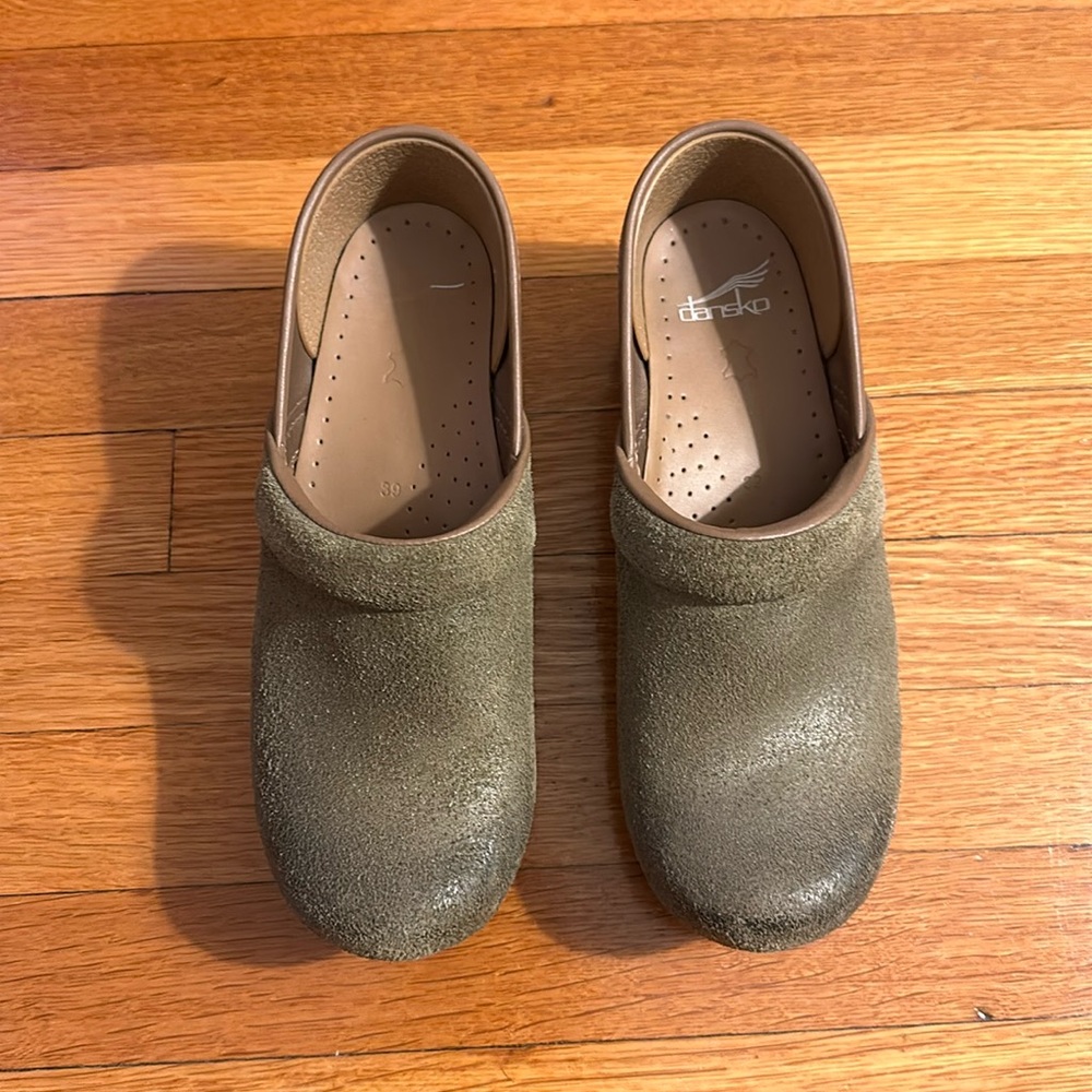 Dansko Professional Clog Green Burnished (Women's)